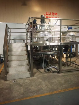 Un buon prezzo. Miscelatore emulsionante sottovuoto ad alto taglio automatico da 500L per sapone cosmetico in linea