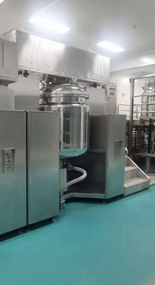 Un buen precio. Máquina emulsificadora de vacío hidráulica de doble parte superior de 500L para línea de producción de ungüentos en línea