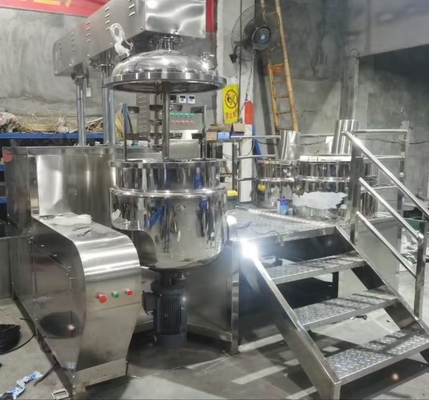 İyi bir fiyat. Kozmetik Deterjan İçin Elektrikli Isıtmalı Vakumlu Emülsifiye Edici Mikser 500L çevrimiçi