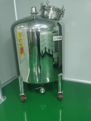 Un buen precio. Cisterna de almacenamiento móvil de acero inoxidable de calefacción eléctrica para líquido químico alimentario en línea